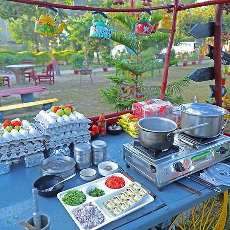 Corbett Treat Resort Рамнаґар Екстер'єр фото