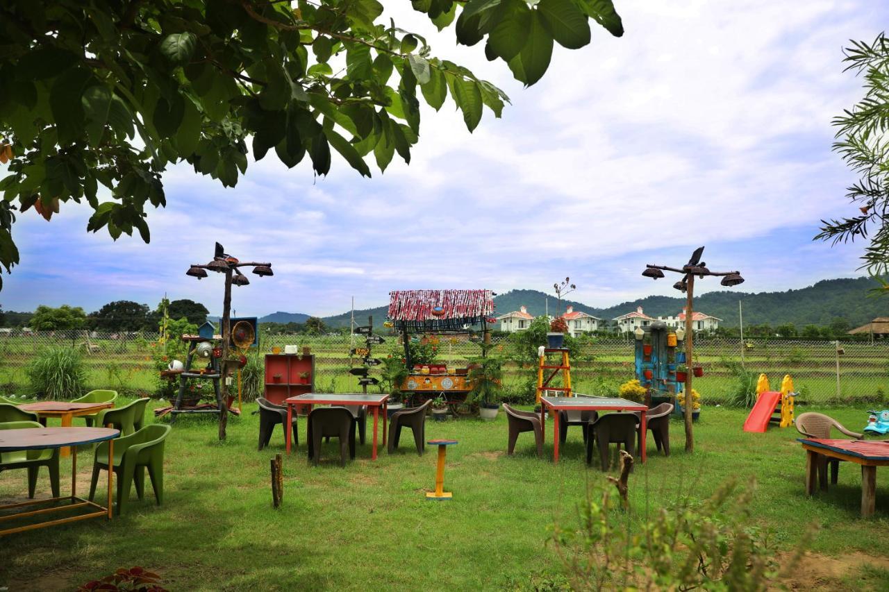 Corbett Treat Resort Рамнаґар Екстер'єр фото