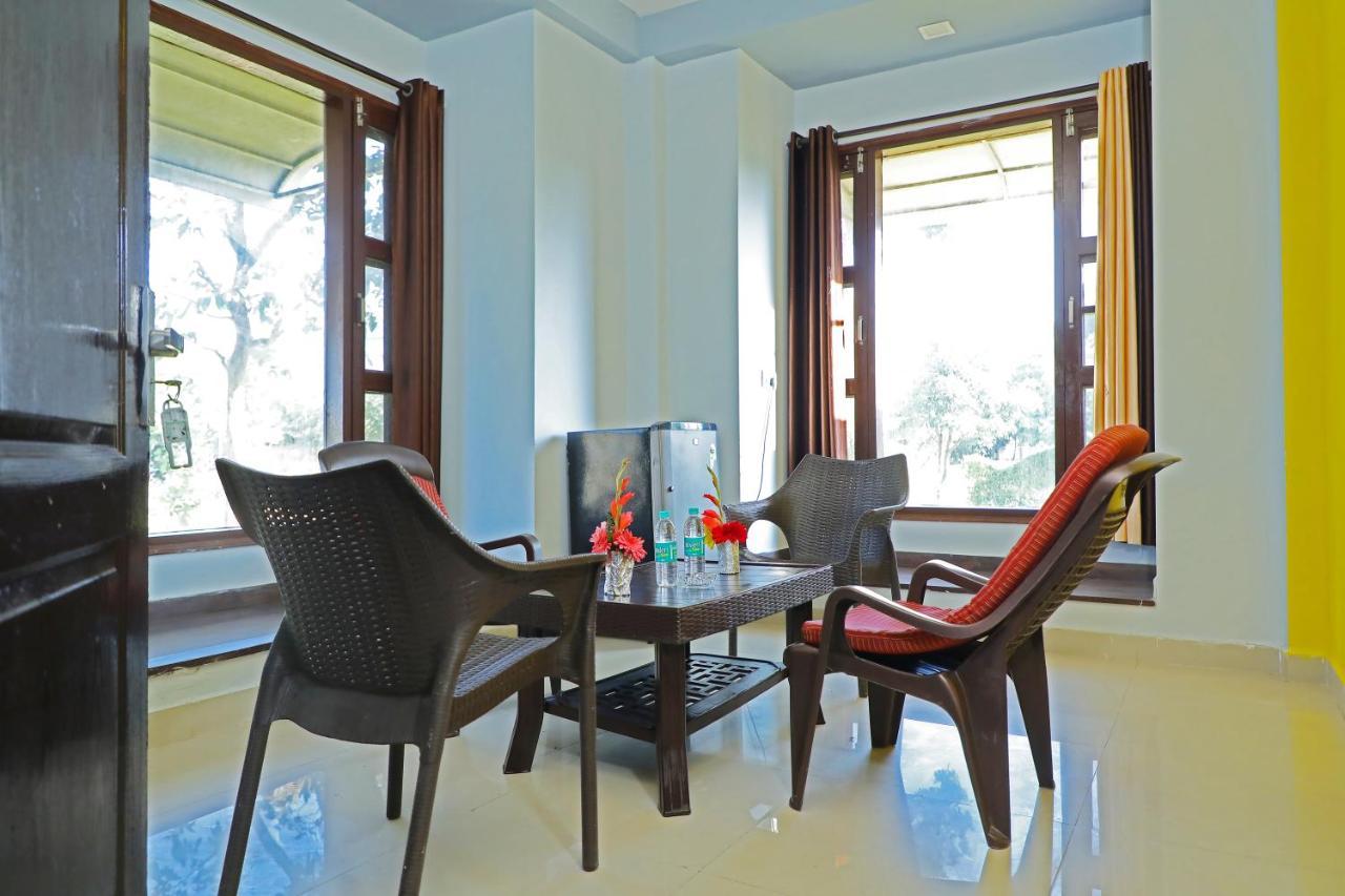 Corbett Treat Resort Рамнаґар Екстер'єр фото