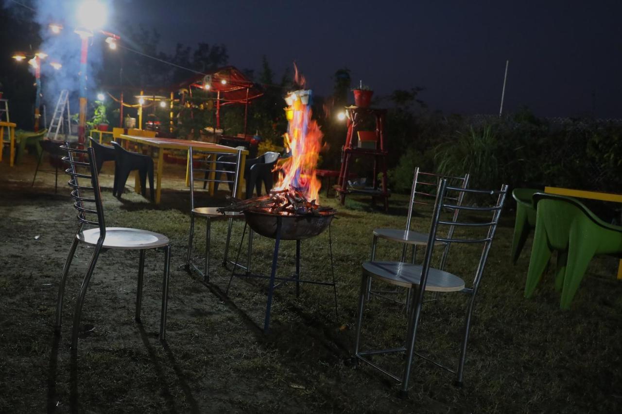 Corbett Treat Resort Рамнаґар Екстер'єр фото