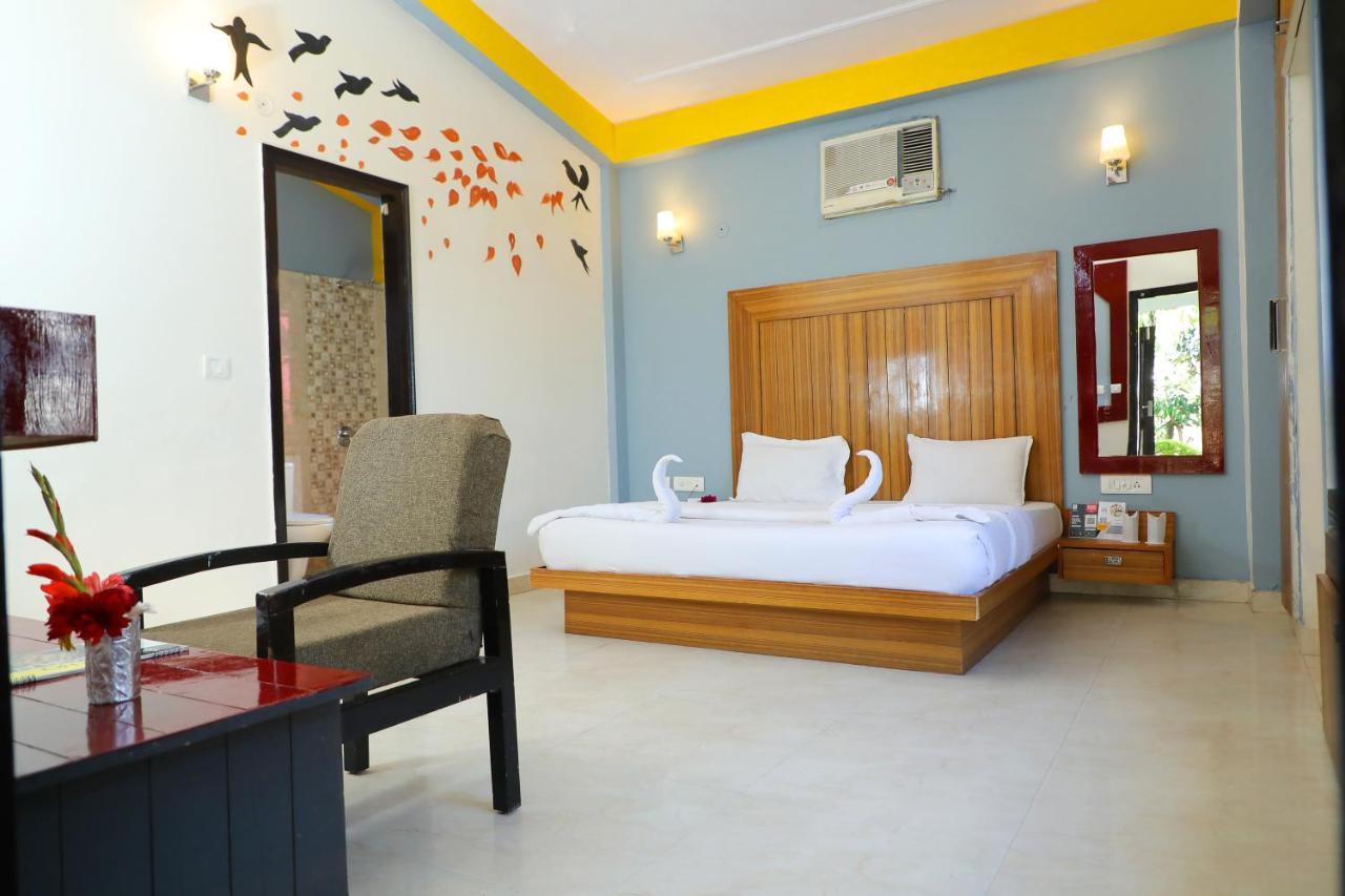 Corbett Treat Resort Рамнаґар Екстер'єр фото