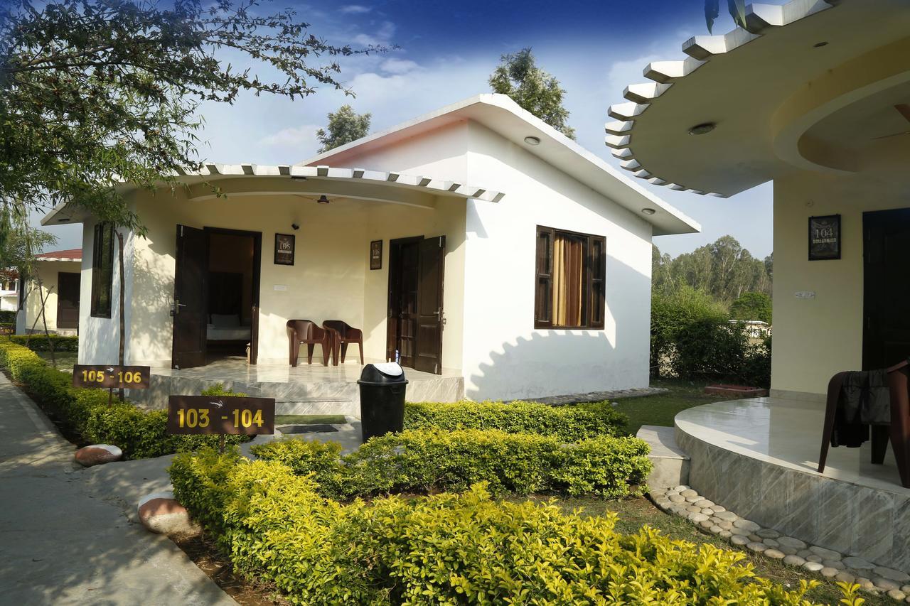 Corbett Treat Resort Рамнаґар Екстер'єр фото