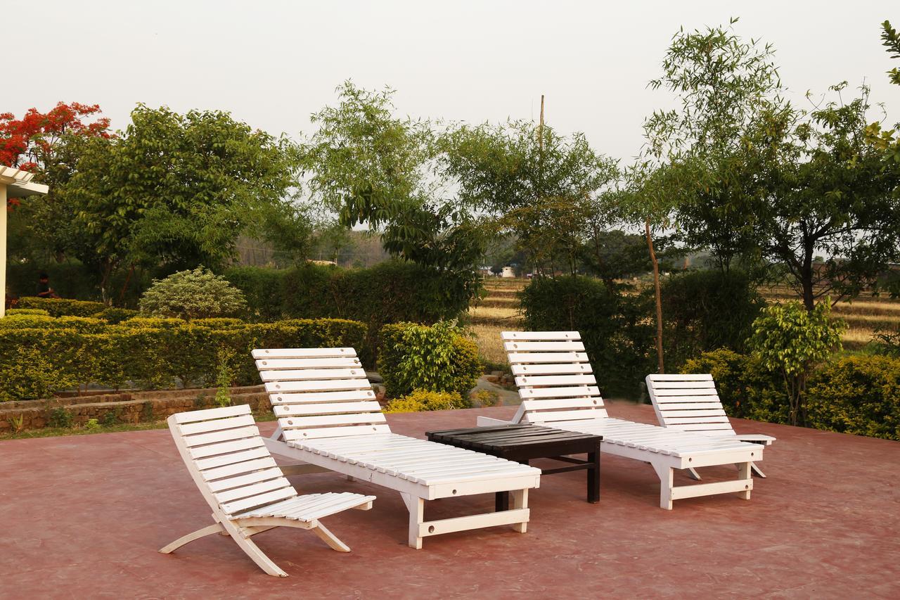 Corbett Treat Resort Рамнаґар Екстер'єр фото