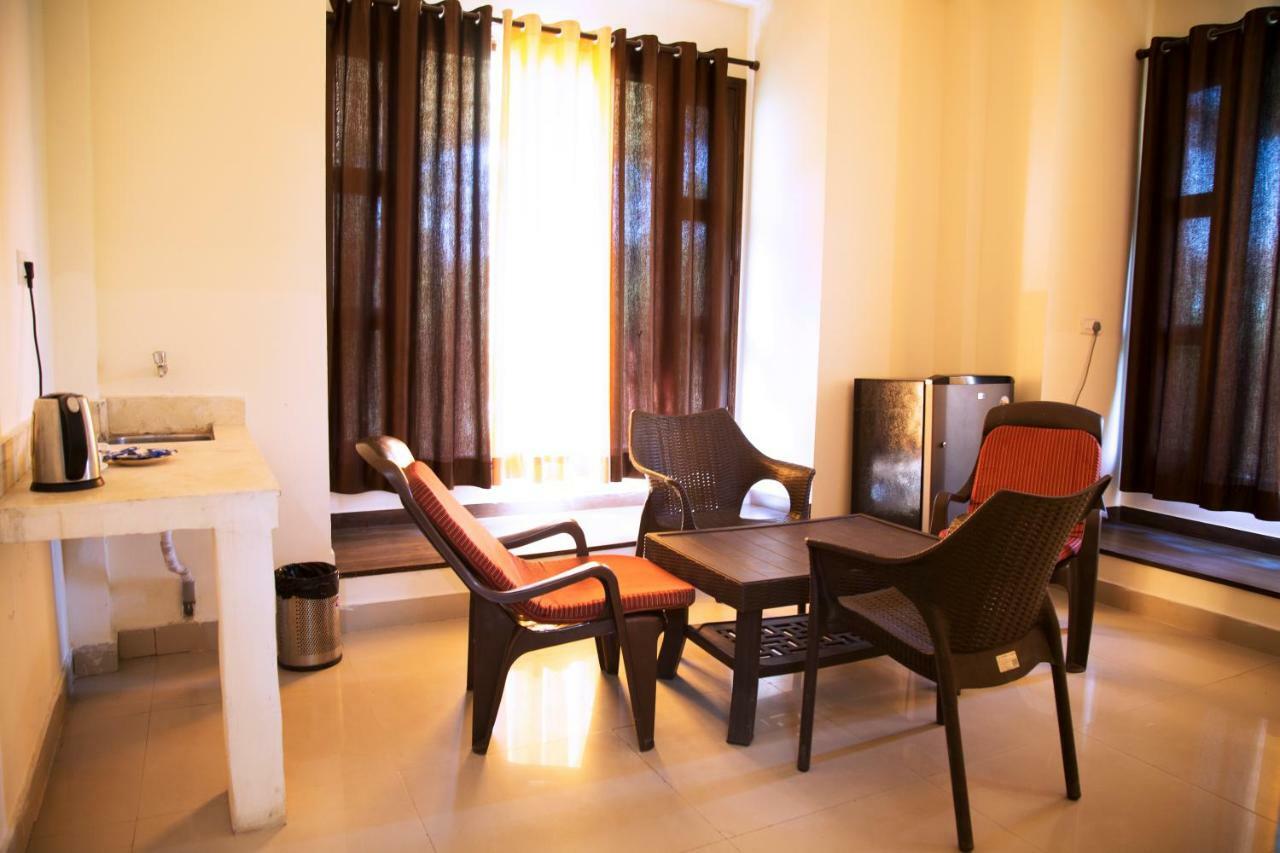 Corbett Treat Resort Рамнаґар Екстер'єр фото